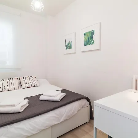 Pyr Select Jardines De Goya Apartment
