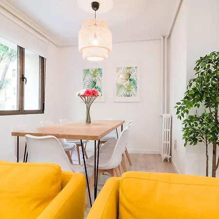 Pyr Select Jardines De Goya Apartment *