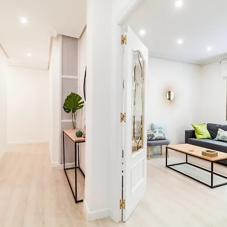 Pyr Select Jardines De Goya Apartment