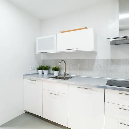Pyr Select Jardines De Goya * Madrid