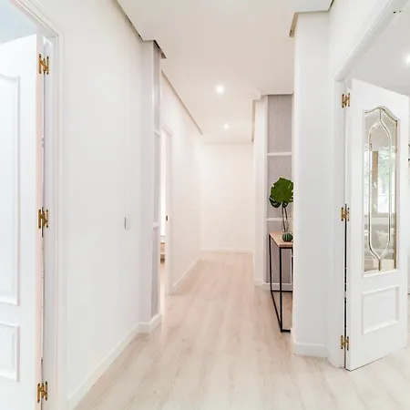 Pyr Select Jardines De Goya Apartment *