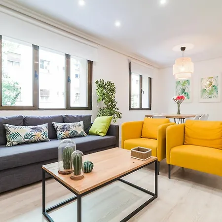 Pyr Select Jardines De Goya * Madrid